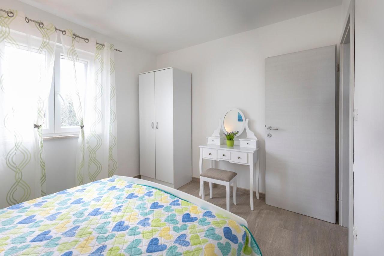 Villa Little Hill Postira Εξωτερικό φωτογραφία