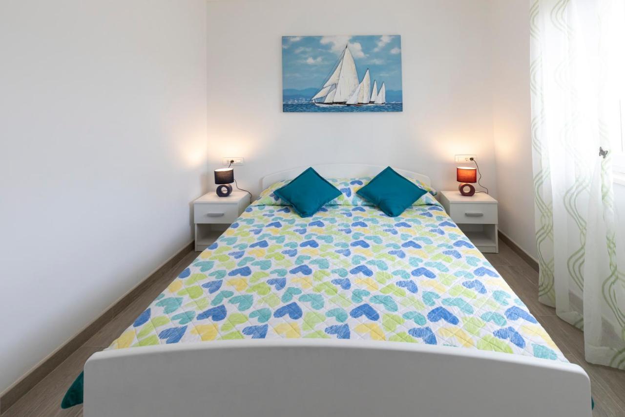 Villa Little Hill Postira Εξωτερικό φωτογραφία