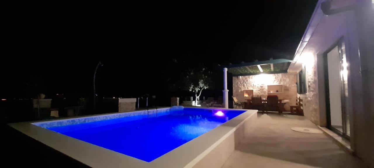 Villa Little Hill Postira Εξωτερικό φωτογραφία